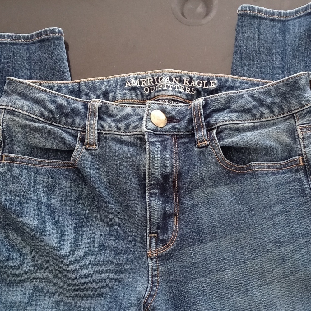 American Eagle Outfitters 360 super stretch high-rise jegging